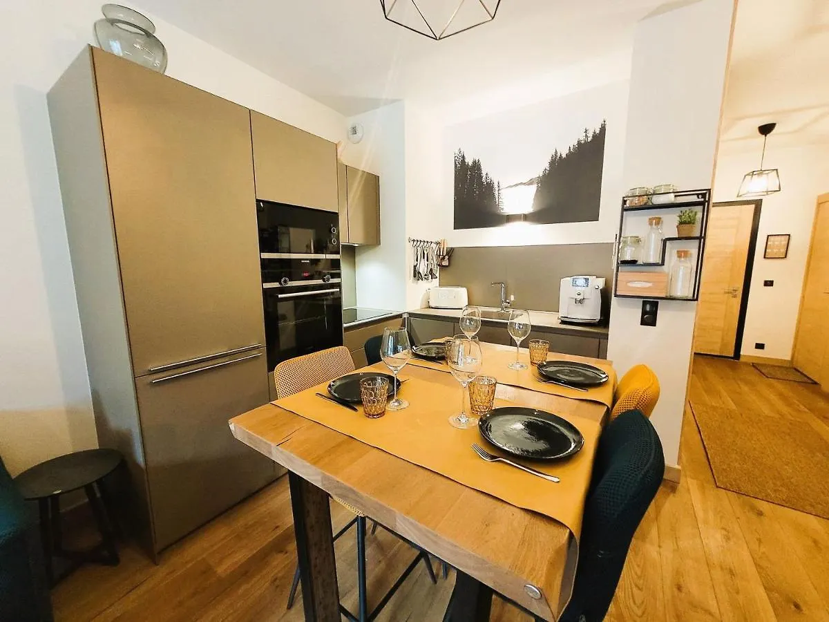 Appartement Neuf Au Centre Des Gets Avec Balcon, Sauna, Parking Et Proximite Pistes - Fr-1-598-138 Les Gets Apartment