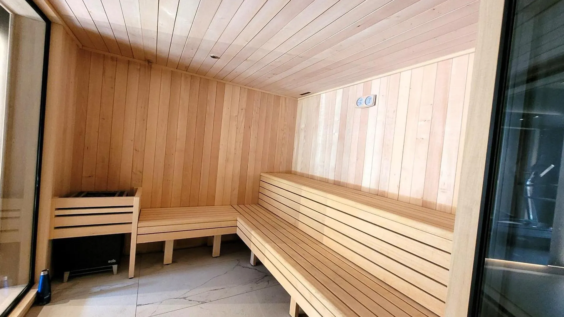 Appartement Neuf Au Centre Des Gets Avec Balcon, Sauna, Parking Et Proximite Pistes - Fr-1-598-138 Les Gets